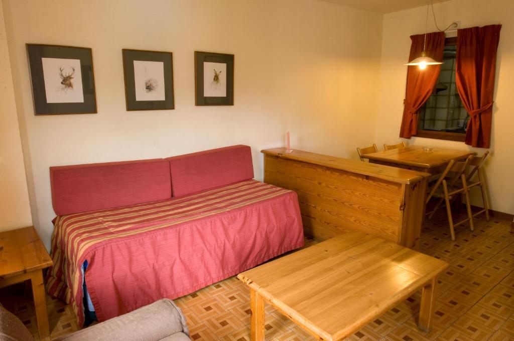 Apartamentos Pessets Adelaida Sort Zimmer foto